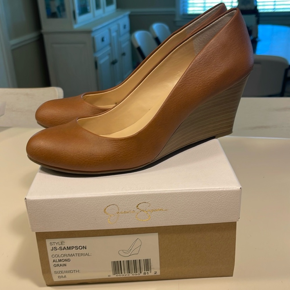 Jessica Simpson Wedges!